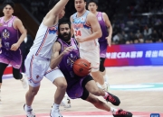 开云体育-职业篮球比赛疯狂进行，悬念回味无穷的简单介绍