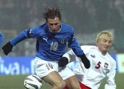 开云体育中国官网-天津天海客场不敌青岛黄海，遭遇败绩