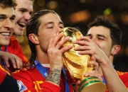 开云体育直播-西班牙队集结备赛，备受球迷关注备战下一场比赛的简单介绍