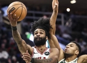 开云体育在线登录-雄鹿队大胜公牛引发连败的简单介绍