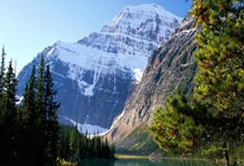 开云体育下载-卡昂再度惨败，保级形势岌岌可危——一场危机中的希望之光