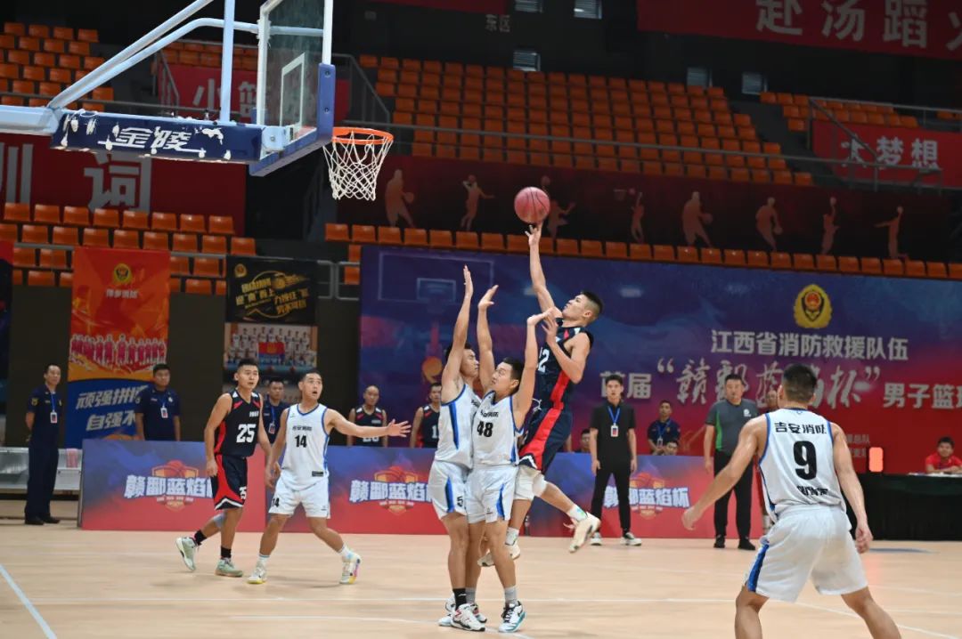江西男篮表现出色,轻松取得晋级资格 江西男篮表现出色,轻松取得晋级资格