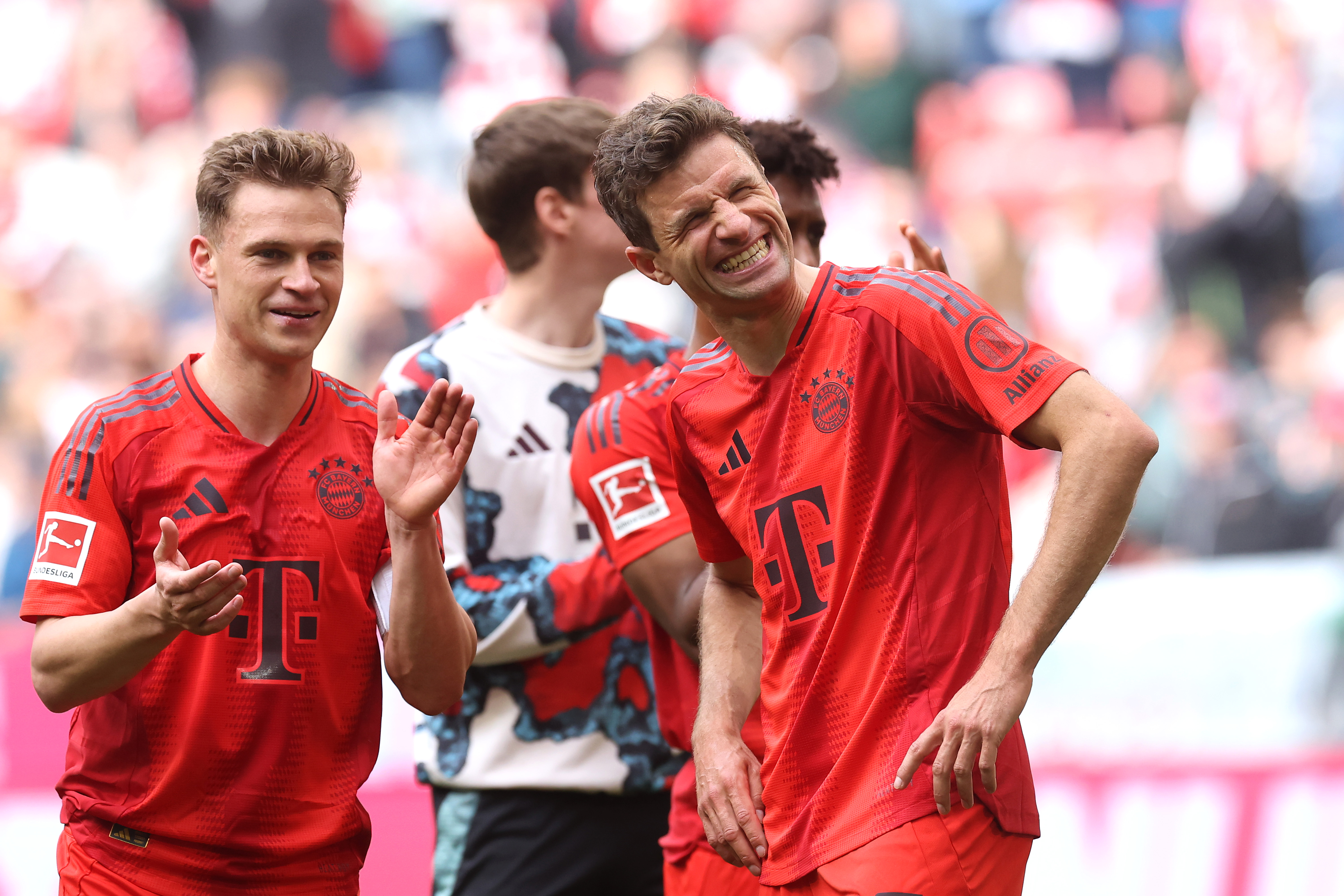 关于美因茨客场战胜拜仁慕尼黑，士气高昂表现出色的信息