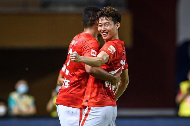 北京雄狮豪取十连胜，轻松击败江苏队晋级决赛